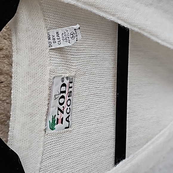 Lacoste cream cardigan - Picture 3 of 7
